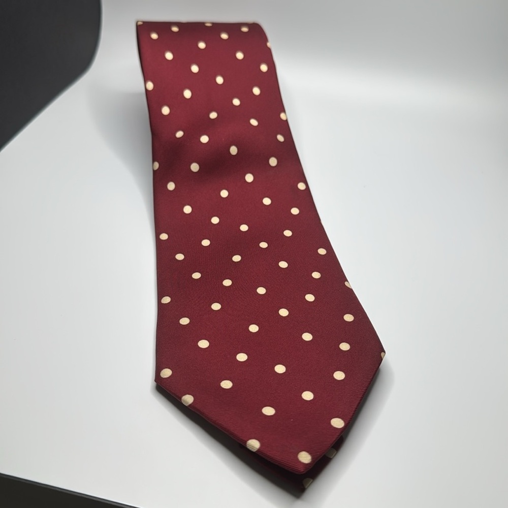 FENDI Maroon Polka Dot Silk Tie Italy 57”/3 1/2” - Picture 6 of 6